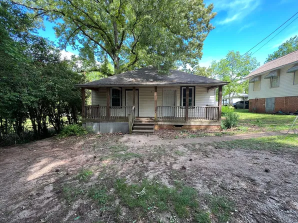 125 Arnold St, Grantville, GA 30220