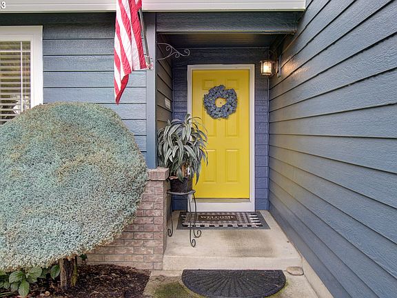 3rd image of 8711 NE 156th Ave