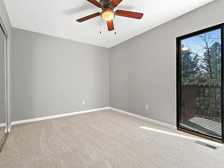 230 Finley Forest Dr — Photo 6