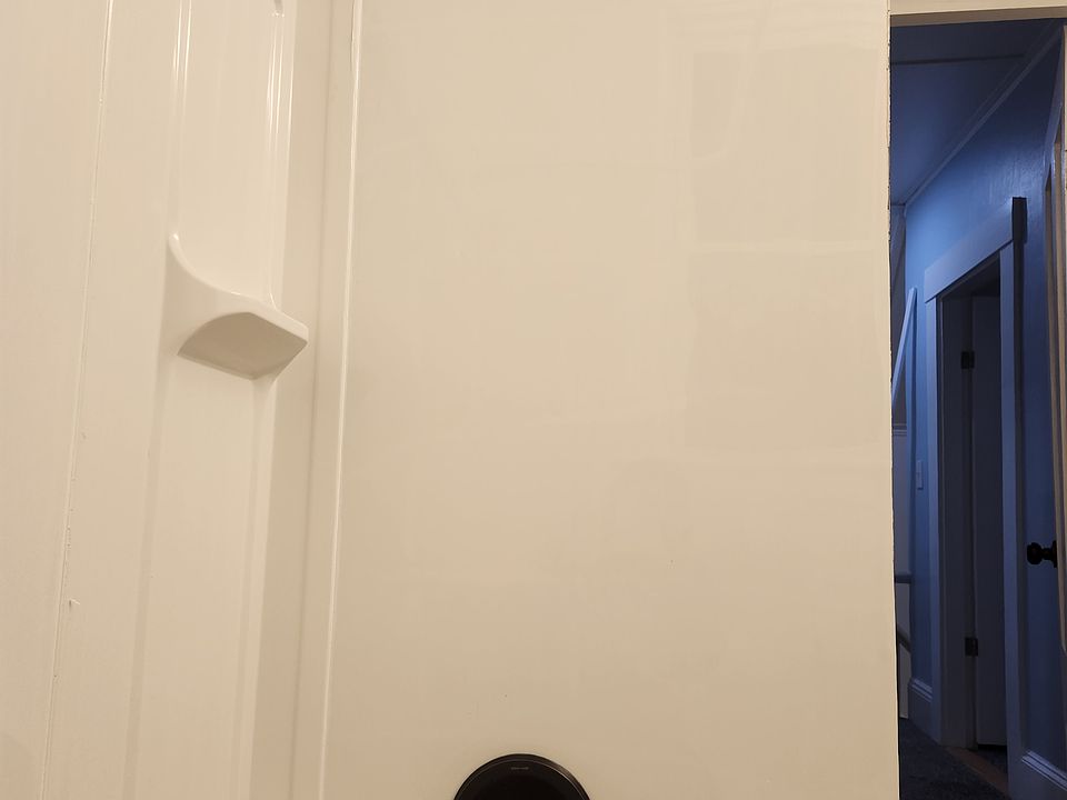 1st image of 13 King St #13A