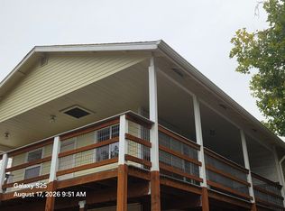 1146 SW Lee Ln, Grants Pass, OR 97526