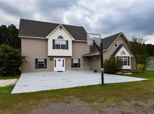 5598 Dara Ln, Grand Bay, AL 36541