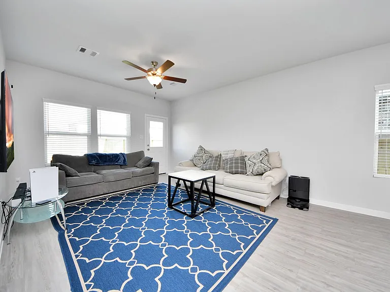 5806 Quest Valley Dr — Photo 16
