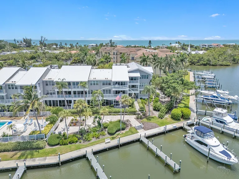 615 Dream Island Rd #202 — Photo 30