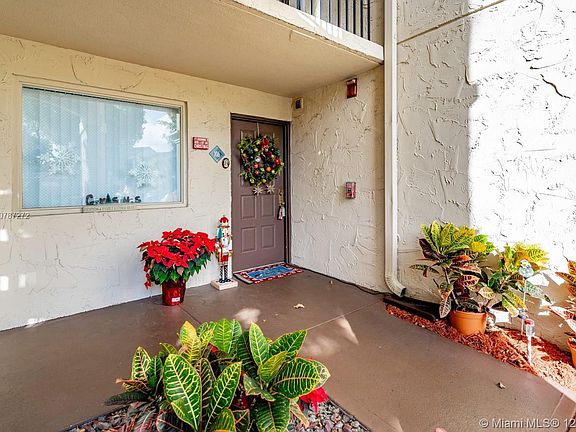 3rd image of 10045 NW 46th St APT 106-2