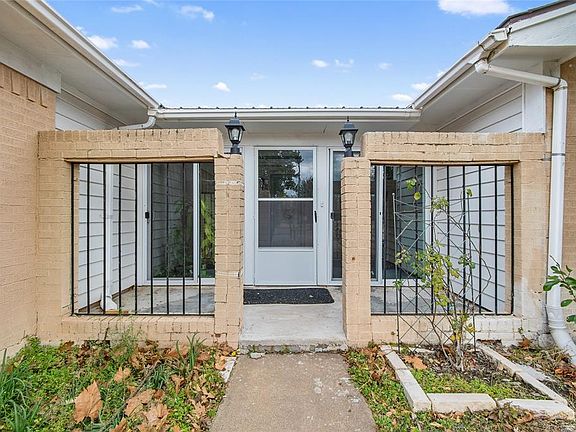 4th image of 3001 S Murco Dr
