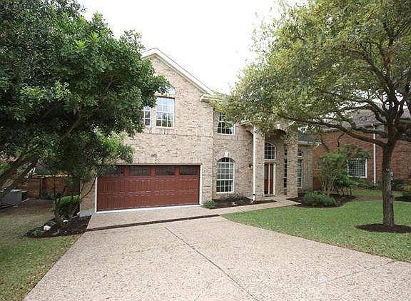 3rd image of 7740 Yaupon Dr