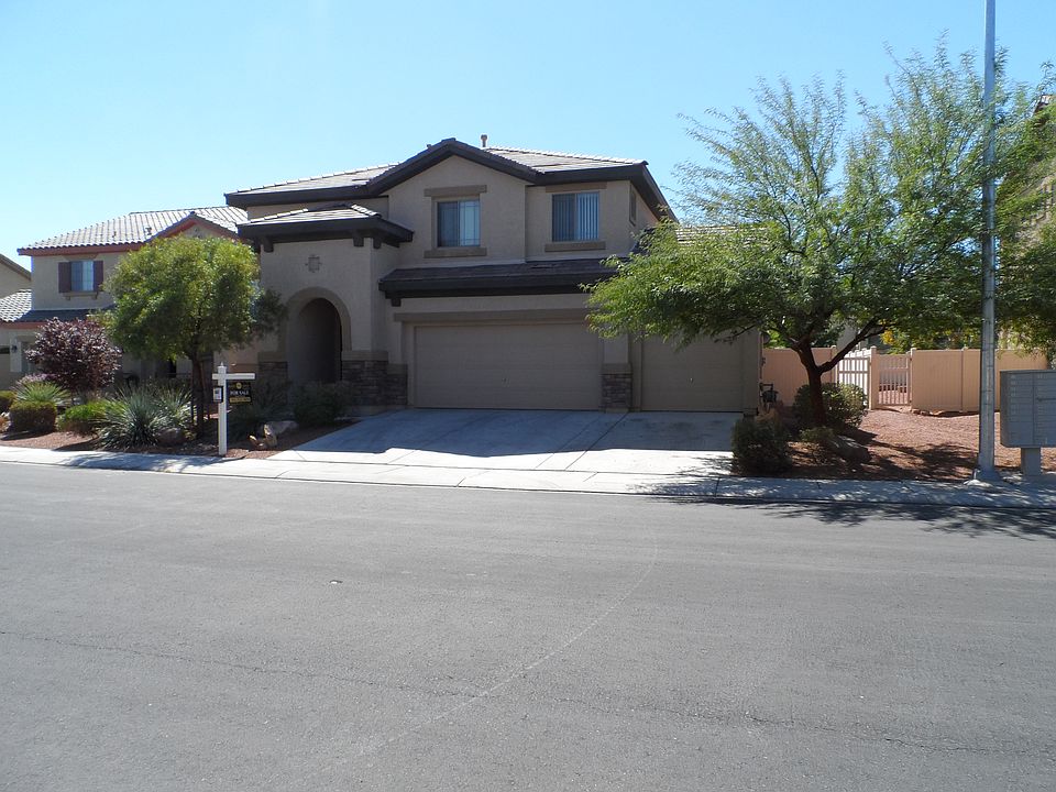 1st image of 3305 Carolina Moon Ave