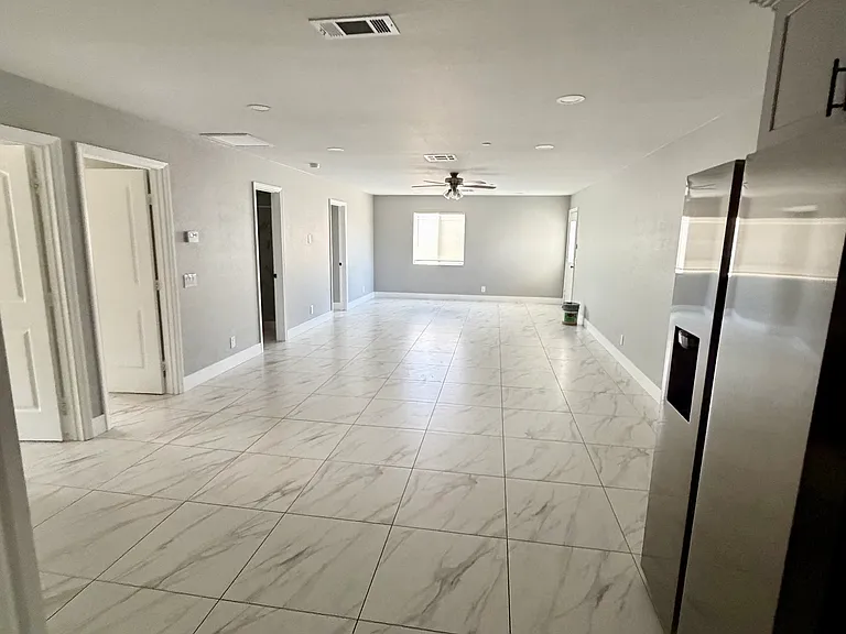 43775 Saguaro St #43775 — Photo 4