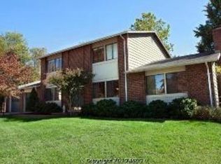7197 Surry Ct, Warrenton, VA 20187