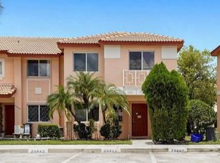 20886 NW 2nd St, Hollywood, FL 33029
