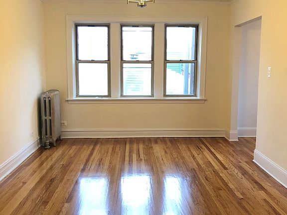5th image of 5334 N Kenmore Ave APT 2N
