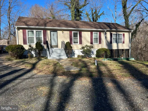 7666 Old Bayside Rd, Chesapeake Beach, MD 20732