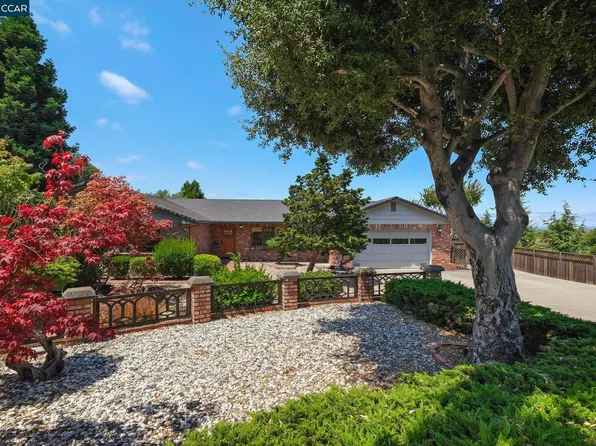 801 Laurel Ct, Rodeo, CA 94572