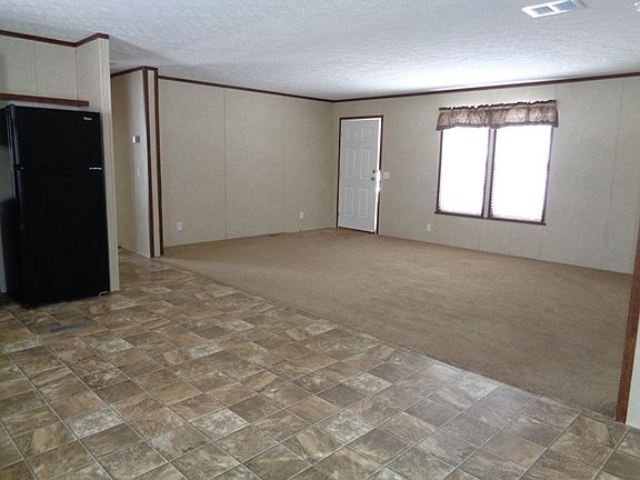 4th image of 2717 Patrick Henry Ct