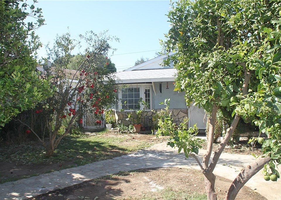 1st image of 15588 Cecelia St