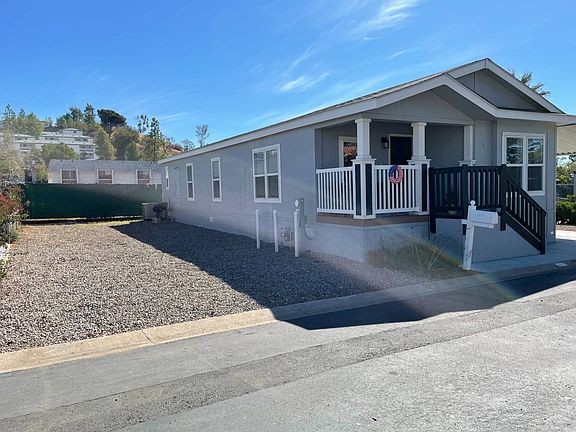 4th image of 450 E Bradley Ave Spc 1
