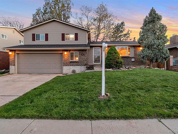 2nd image of 8822 W Arbor Avenue