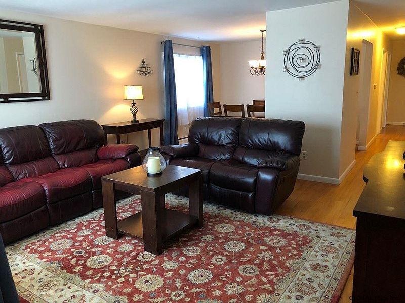 3rd image of 47A REYNOLDS Street