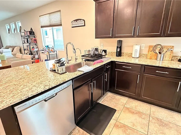 4336 Stardusk Falls Ave — Photo 9