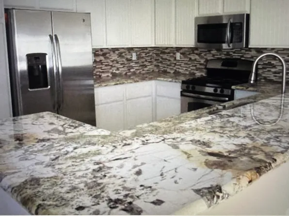 (undisclosed Address), La Quinta, CA 92253