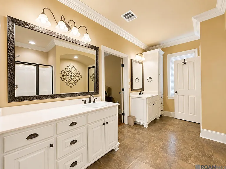 9430 Magnolia Crossing Dr — Photo 19