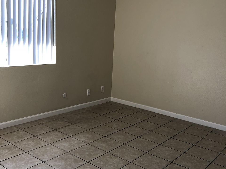 2nd image of 5020 Wightman St APT 3