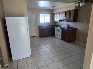 2125 S Apache Dr #3, Apache Junction, AZ 85120