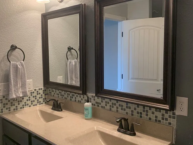120 Mary Catherine — Photo 11