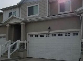 177 W Whitewater Dr, Vineyard, UT 84059