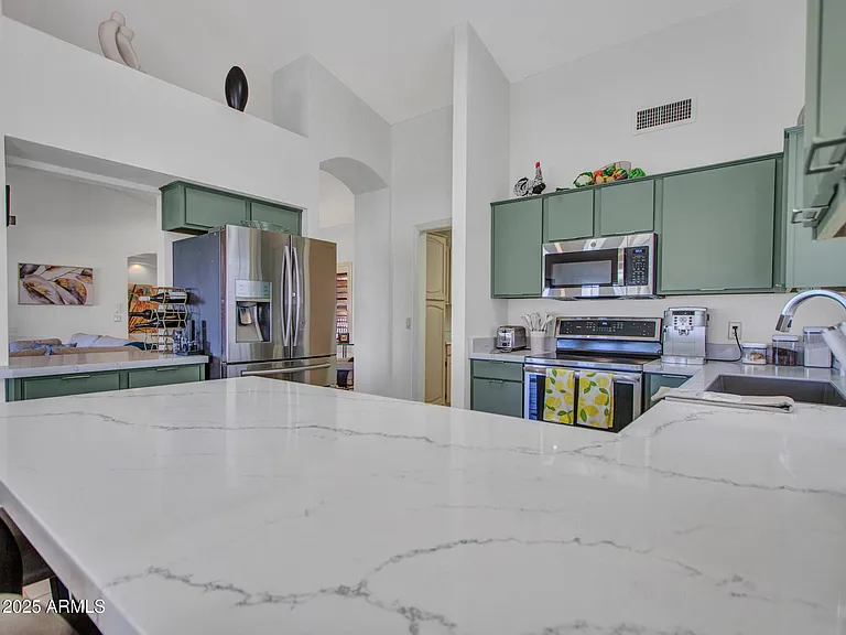 9343 W Escuda Dr — Photo 11