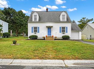 2 Poplar Ave, Newark, DE 19711