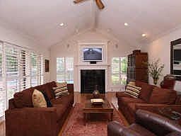 3rd image of 13211 Paradise Valley Dr