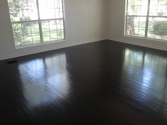 2nd image of 4 Bayou Woods Ct NW