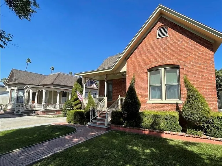 7 Grant St — Photo 2