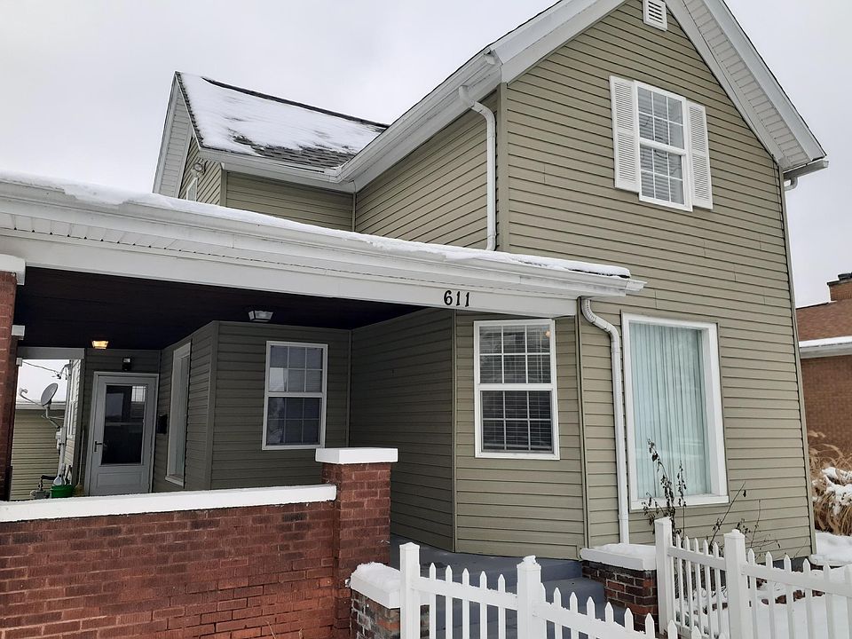 1st image of 611 Liberty Dr #1