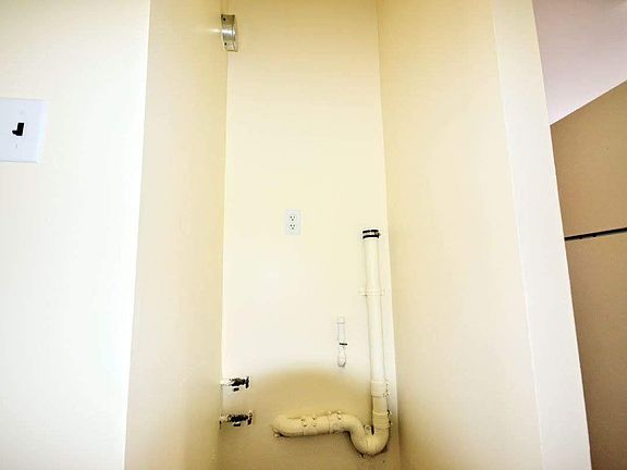 5th image of 235 Boerum St APT 3