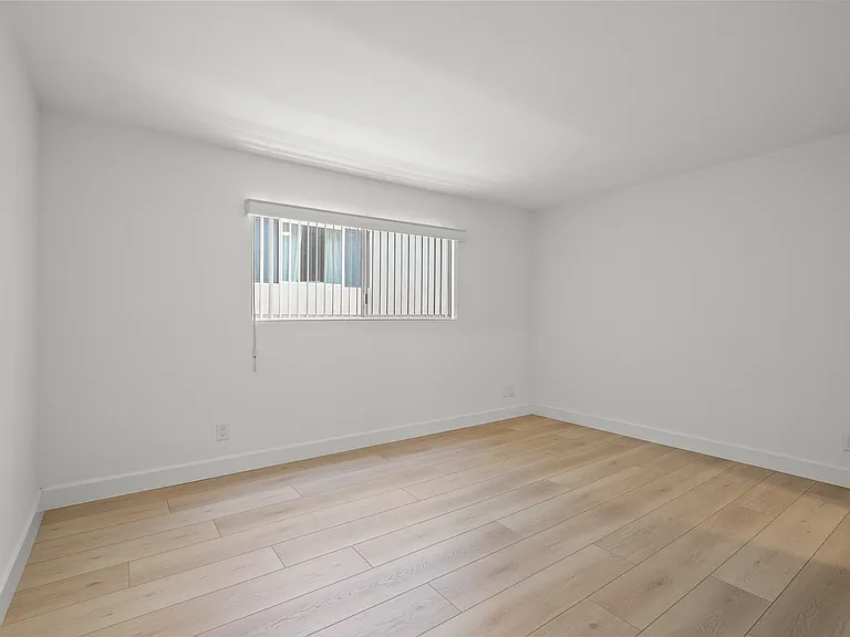 12030 Rochester Ave Unit 107_LA360VR-15_10282024
