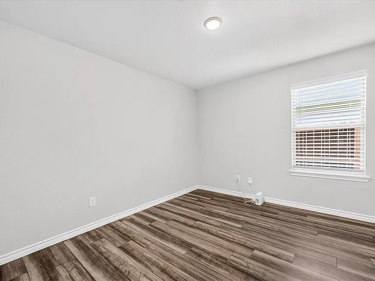 7826 Bullrider Dr — Photo 33