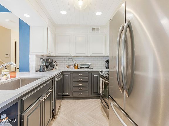 5th image of 14 Audubon Oaks Blvd