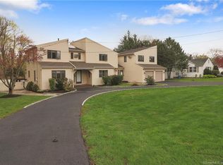 4340 Madison Ave, Trumbull, CT 06611