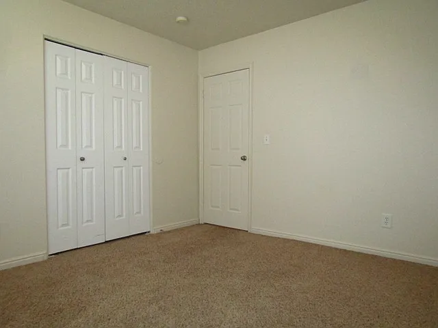 1370 N General Dr — Photo 9