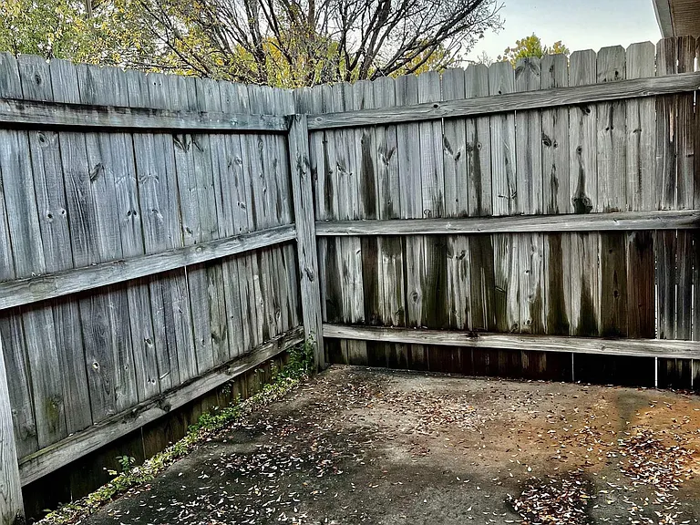 256 Katelyn Cir — Photo 17