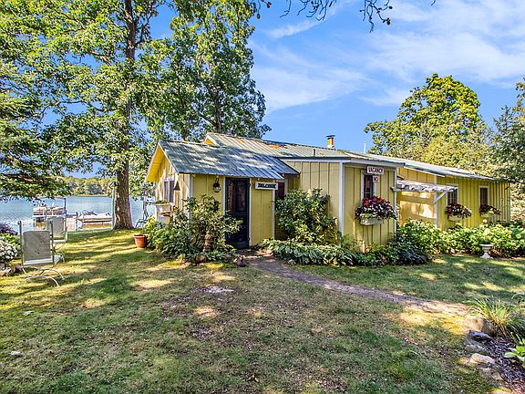 2nd image of 7245 Lake Shore Dr