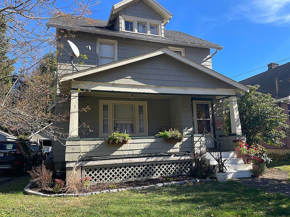 1st image of 414 Stowe St