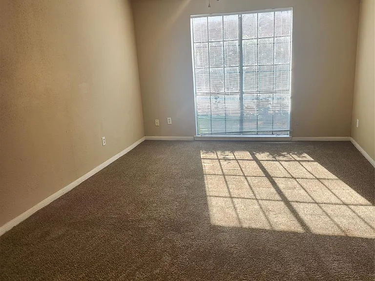 12500 Sandpiper Dr #129 — Photo 8