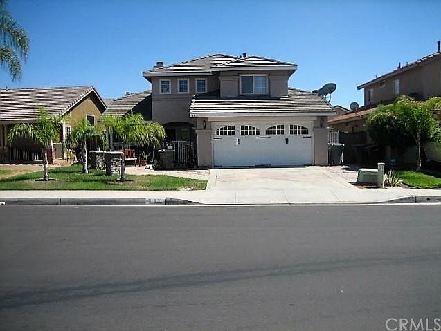 1st image of 983 Whispering Wood Ln