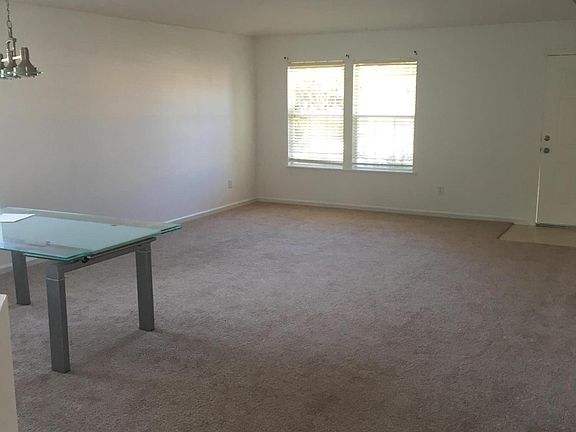 2nd image of 1489 W SUMMIT OAKS Drive