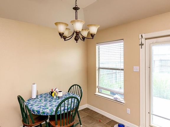 3rd image of 4379 Eastwind Dr