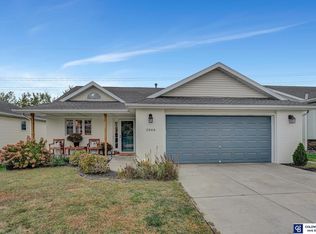 2066 Vavrina Ln, Lincoln, NE 68512